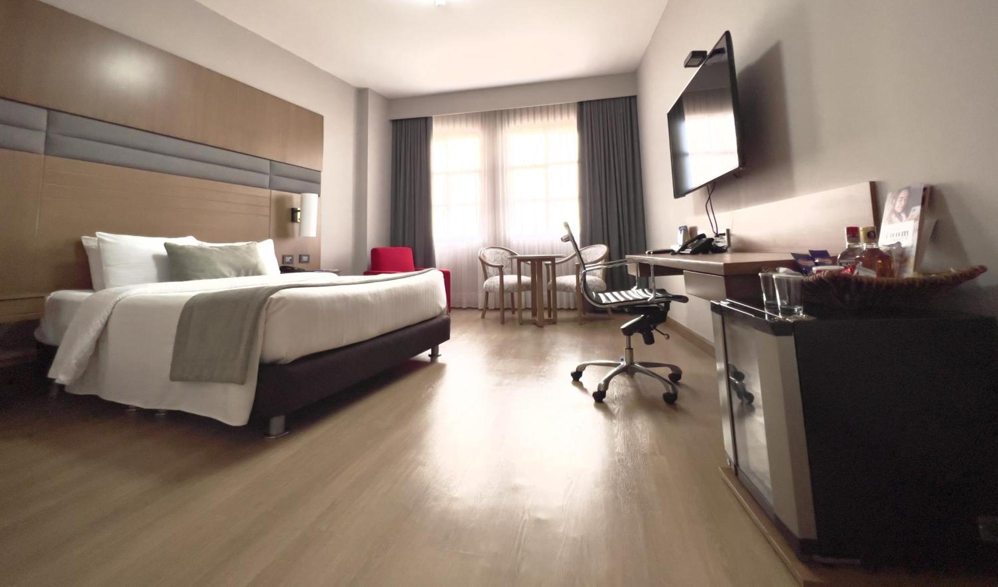 Hotel Dann Carlton Кали Экстерьер фото