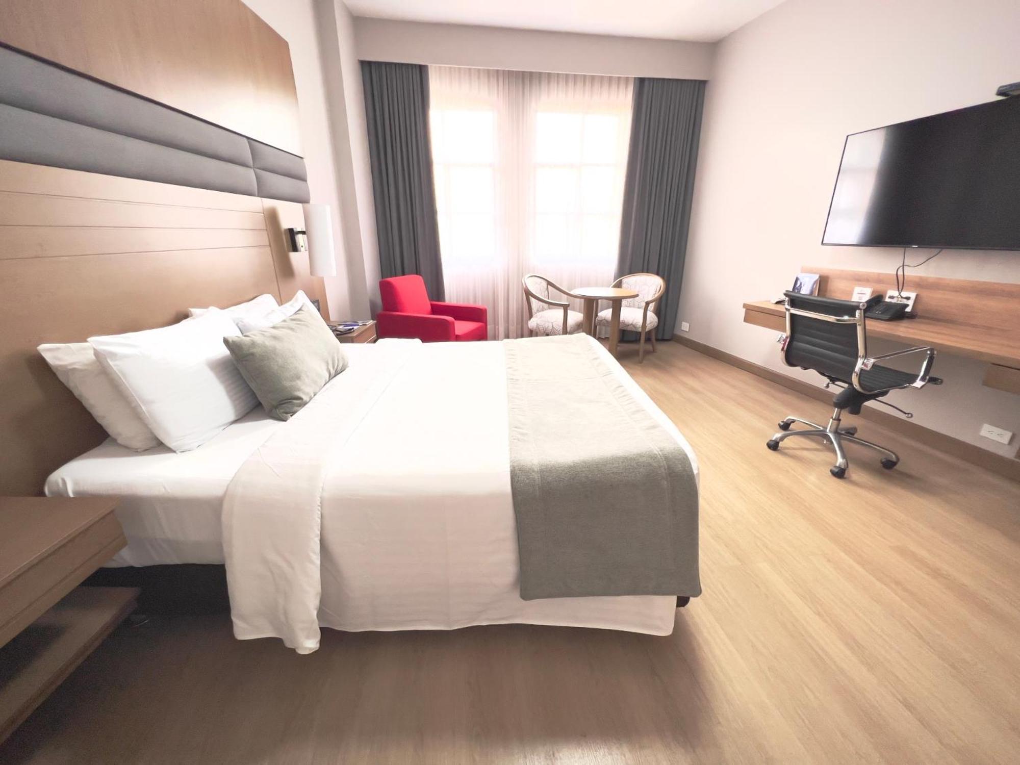 Hotel Dann Carlton Кали Экстерьер фото
