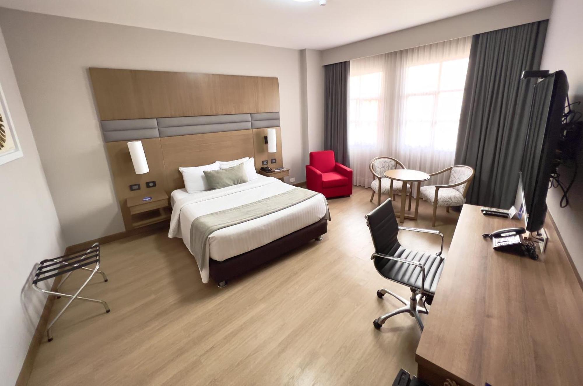 Hotel Dann Carlton Кали Экстерьер фото