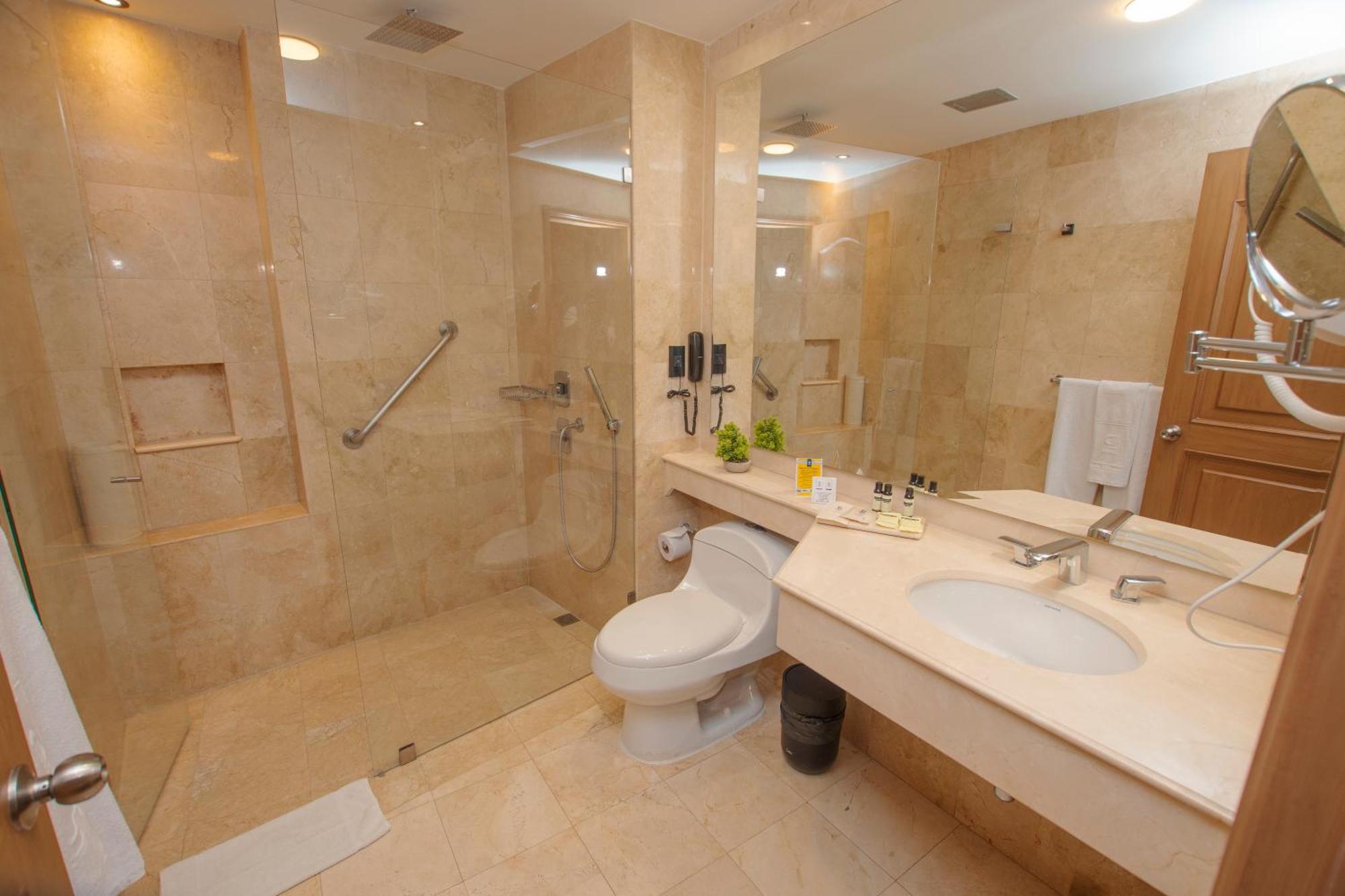 Hotel Dann Carlton Кали Экстерьер фото