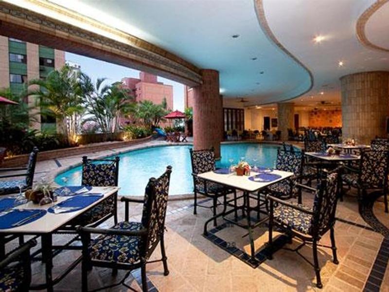 Hotel Dann Carlton Кали Экстерьер фото