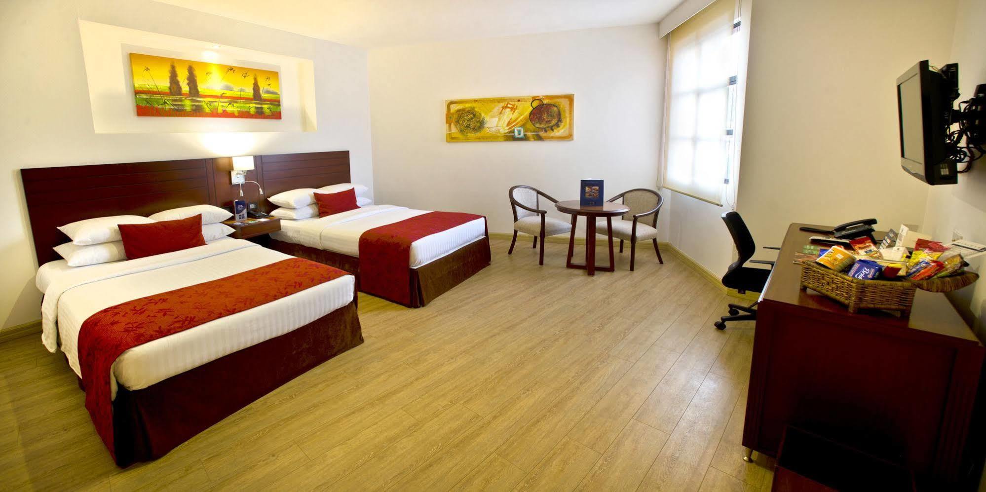 Hotel Dann Carlton Кали Экстерьер фото
