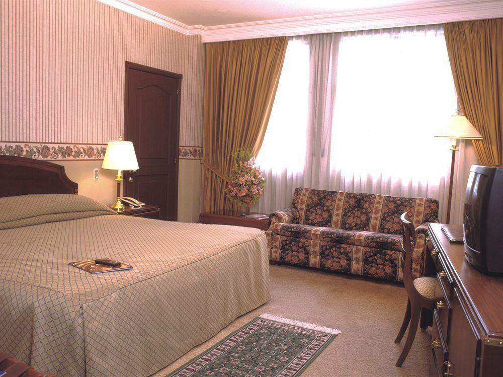 Hotel Dann Carlton Кали Номер фото